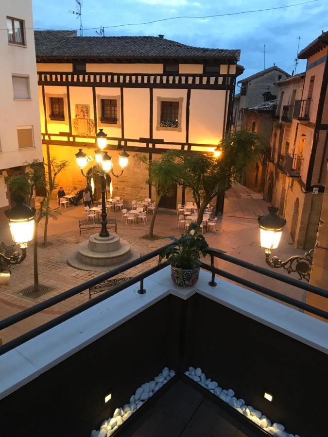Edificio Privado Con Terraza Διαμέρισμα Haro Εξωτερικό φωτογραφία