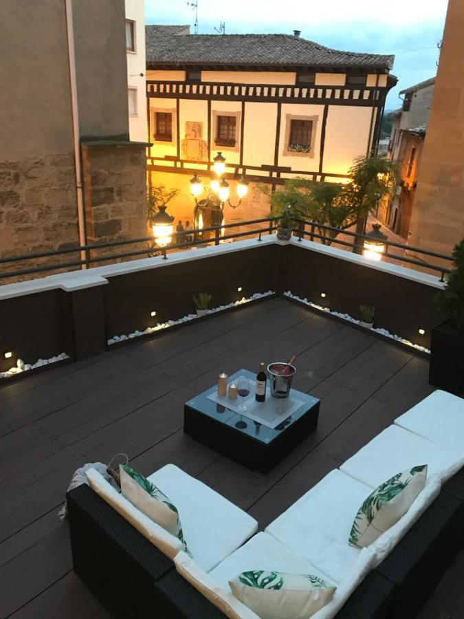 Edificio Privado Con Terraza Διαμέρισμα Haro Εξωτερικό φωτογραφία